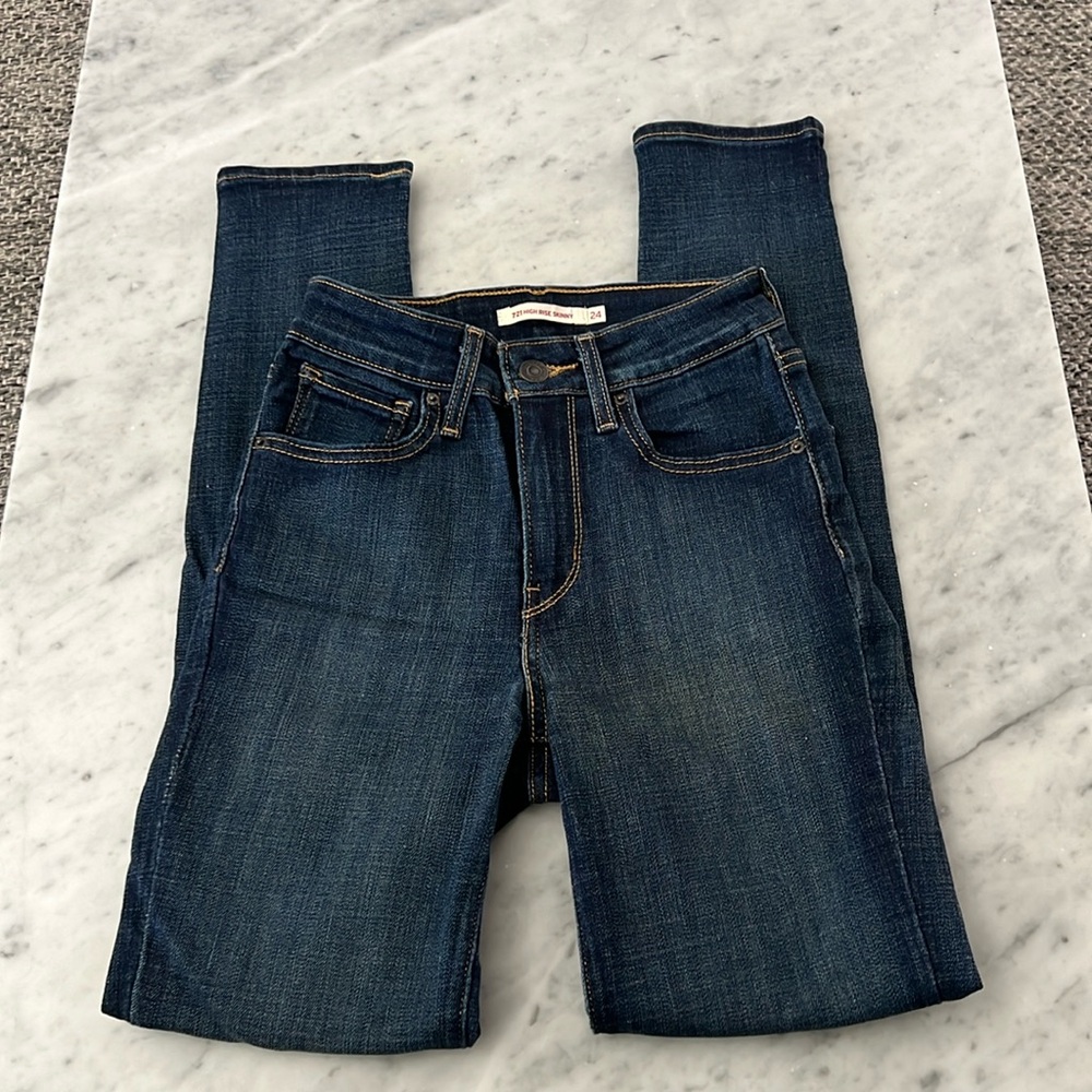 Levi jeans